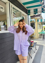 Load image into Gallery viewer, Daisy Eyelet Set
