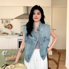 Load image into Gallery viewer, Gary denim vest
