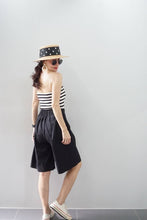 Load image into Gallery viewer, Chrissy Linen Shorts
