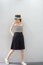Load image into Gallery viewer, Chrissy Linen Shorts
