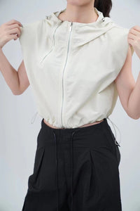 Beryl hooded cargo vest
