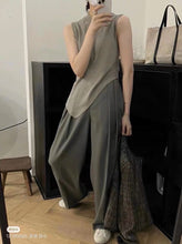Load image into Gallery viewer, Bobby soft knit top

