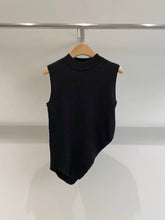 Load image into Gallery viewer, Bobby soft knit top
