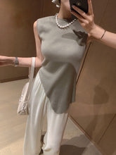 Load image into Gallery viewer, Bobby soft knit top
