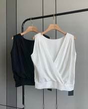 Load image into Gallery viewer, Jean top
