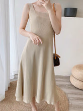 Load image into Gallery viewer, Faith Dress
